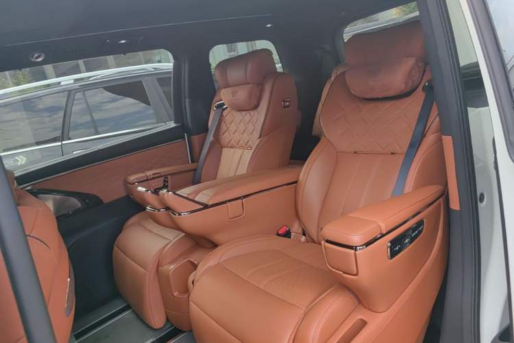Used GAC Trumpchi Xiangwang M8 2025 Qiankun Series Pro Comfort Cabin Left Rear Seat