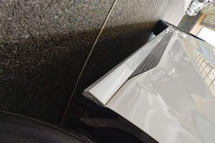 Used GAC Trumpchi Xiangwang M8 2025 Kunkun Series Ultra First-Class Cabin Left Side Sill