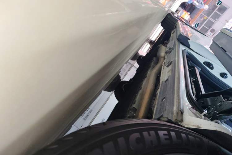 Used GAC Trumpchi Xiangwang M8 2025 Kunkun Series Ultra First-Class Cabin Left Side Sill