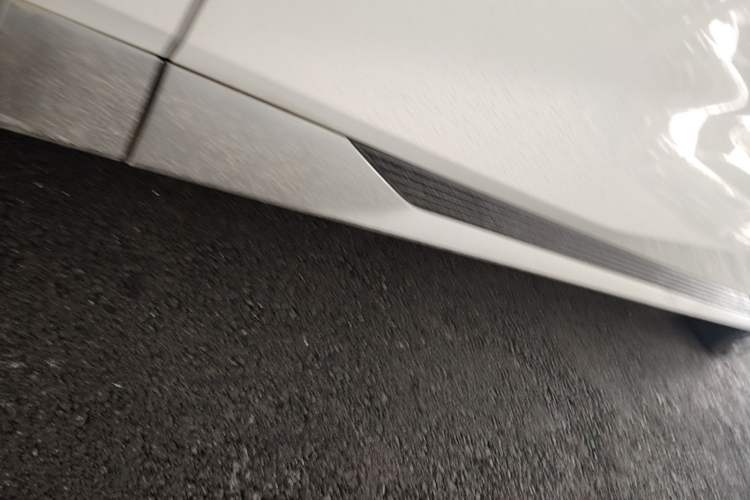Used GAC Trumpchi Xiangwang M8 2025 Kunkun Series Ultra First-Class Cabin Left Side Sill