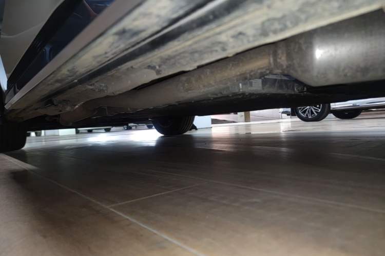 Used GAC Trumpchi Xiangwang M8 2025 Kunkun Series Ultra First-Class Cabin Left Side Sill