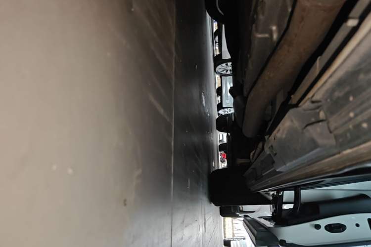 Used GAC Trumpchi Xiangwang M8 2025 Kunkun Series Ultra First-Class Cabin Left Side Sill