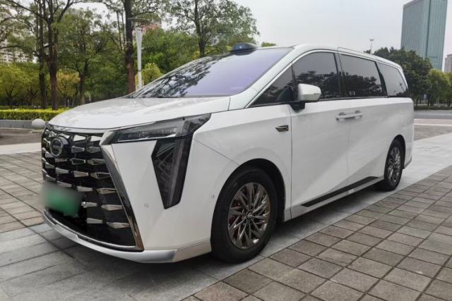 Used GAC Trumpchi Xiangwang M8 2025 Kunkun Series Ultra First-Class Cabin