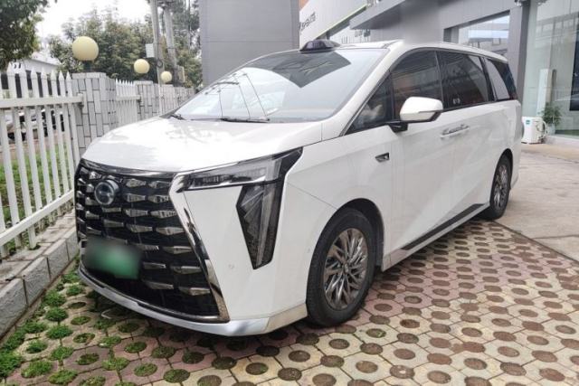 Used GAC Trumpchi Xiangwang M8 2025 Kunkun Series Max Luxury Cabin