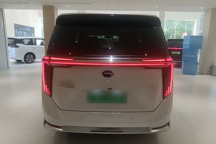 Used GAC Trumpchi Xiangwang M8 2025 Kunkun Series Ultra First-Class Cabin Rear
