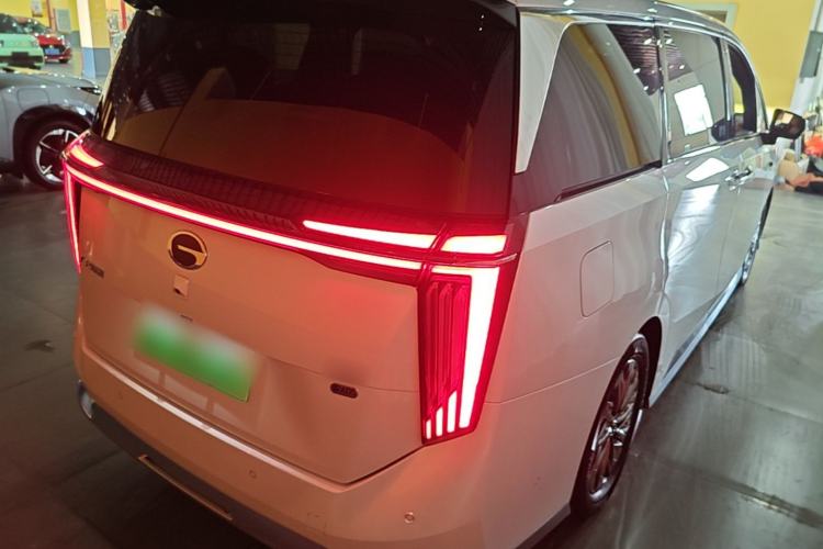 Used GAC Trumpchi Xiangwang M8 2025 Kunkun Series Ultra First-Class Cabin Rear Right 45 Deg