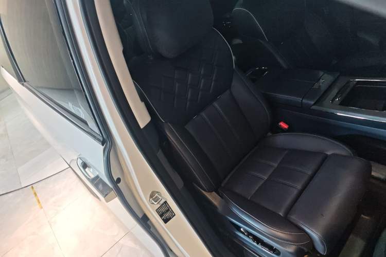 Used GAC Trumpchi Xiangwang M8 2025 Kunkun Series Ultra First-Class Cabin Right Front Seat