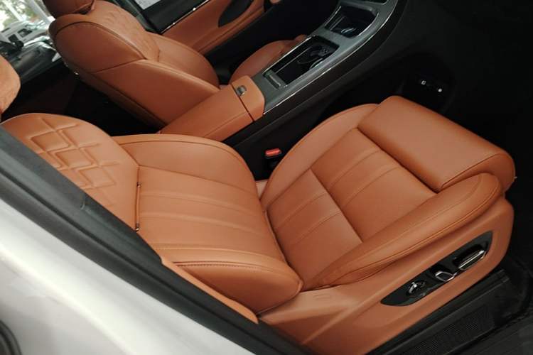 Used GAC Trumpchi Xiangwang M8 2025 Kunkun Series Ultra First-Class Cabin Right Front Seat