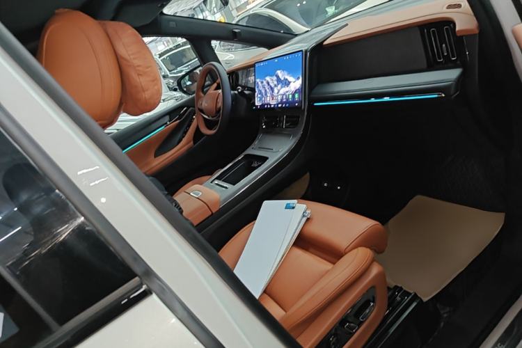 Used GAC Trumpchi Xiangwang M8 2025 Kunkun Series Ultra First-Class Cabin Right Front Seat