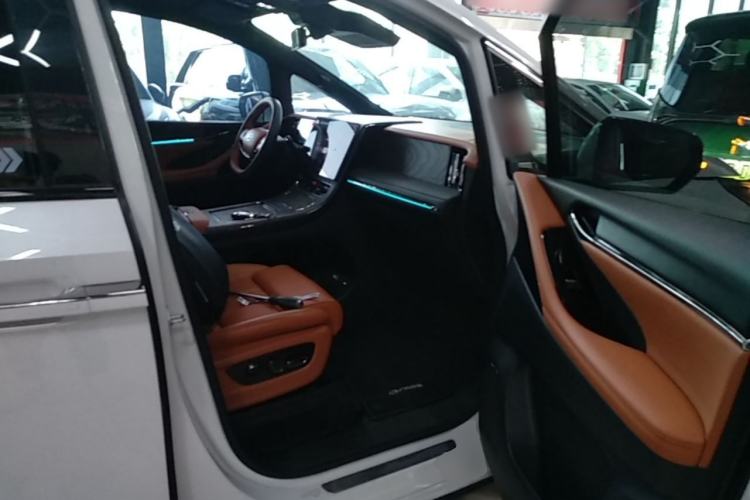 Used GAC Trumpchi Xiangwang M8 2025 Kunkun Series Ultra First-Class Cabin Right Front Seat