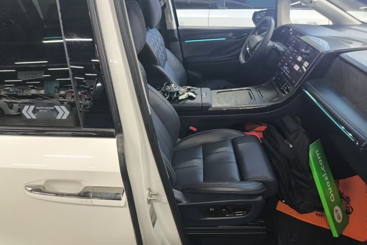 Used GAC Trumpchi Xiangwang M8 2025 Kunkun Series Ultra First-Class Cabin Right Front Seat