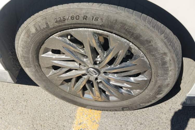 Used GAC Trumpchi Xiangwang M8 2025 Kunkun Series Ultra First-Class Cabin Right Front Wheel Hub