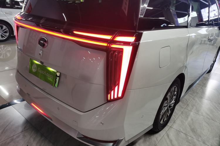 Used GAC Trumpchi Xiangwang M8 2025 Kunkun Series Ultra First-Class Cabin Right Rear Taillight