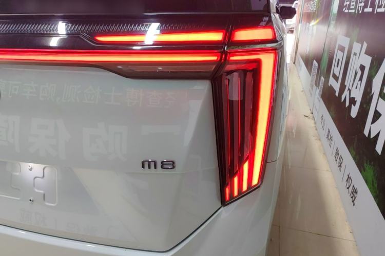 Used GAC Trumpchi Xiangwang M8 2025 Kunkun Series Ultra First-Class Cabin Right Rear Taillight