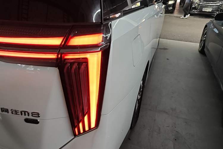Used GAC Trumpchi Xiangwang M8 2025 Kunkun Series Ultra First-Class Cabin Right Rear Taillight