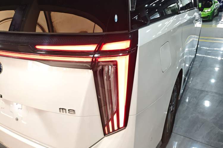 Used GAC Trumpchi Xiangwang M8 2025 Kunkun Series Ultra First-Class Cabin Right Rear Taillight