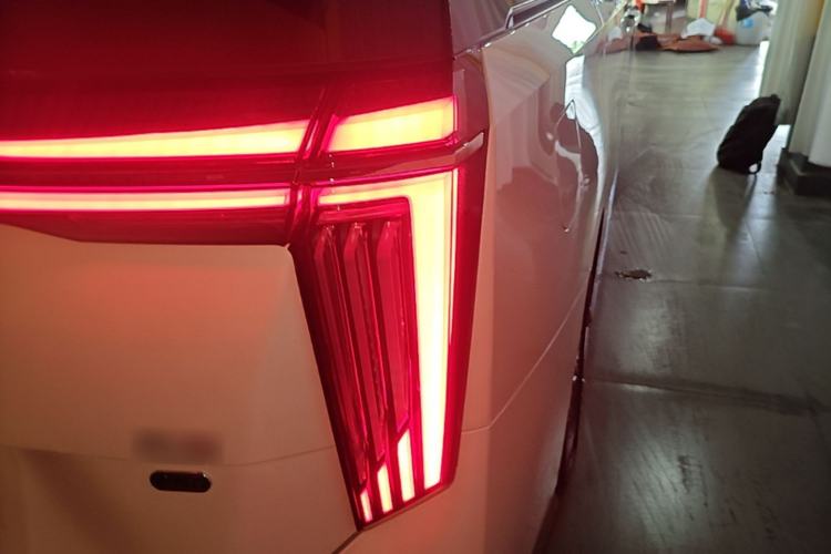 Used GAC Trumpchi Xiangwang M8 2025 Kunkun Series Ultra First-Class Cabin Right Rear Taillight