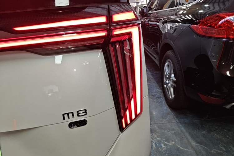 Used GAC Trumpchi Xiangwang M8 2025 Kunkun Series Ultra First-Class Cabin Right Rear Taillight