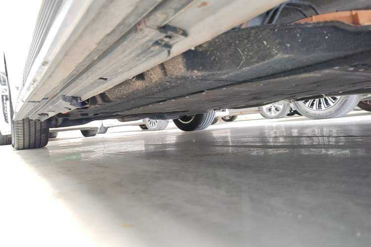 Used GAC Trumpchi Xiangwang M8 2025 Kunkun Series Ultra First-Class Cabin Right Side Sill