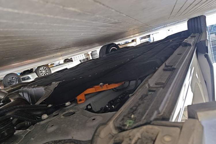 Used GAC Trumpchi Xiangwang M8 2025 Kunkun Series Ultra First-Class Cabin Right Side Sill