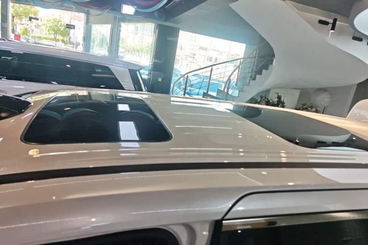 Used GAC Trumpchi Xiangwang M8 2025 Kunkun Series Ultra First-Class Cabin Roof