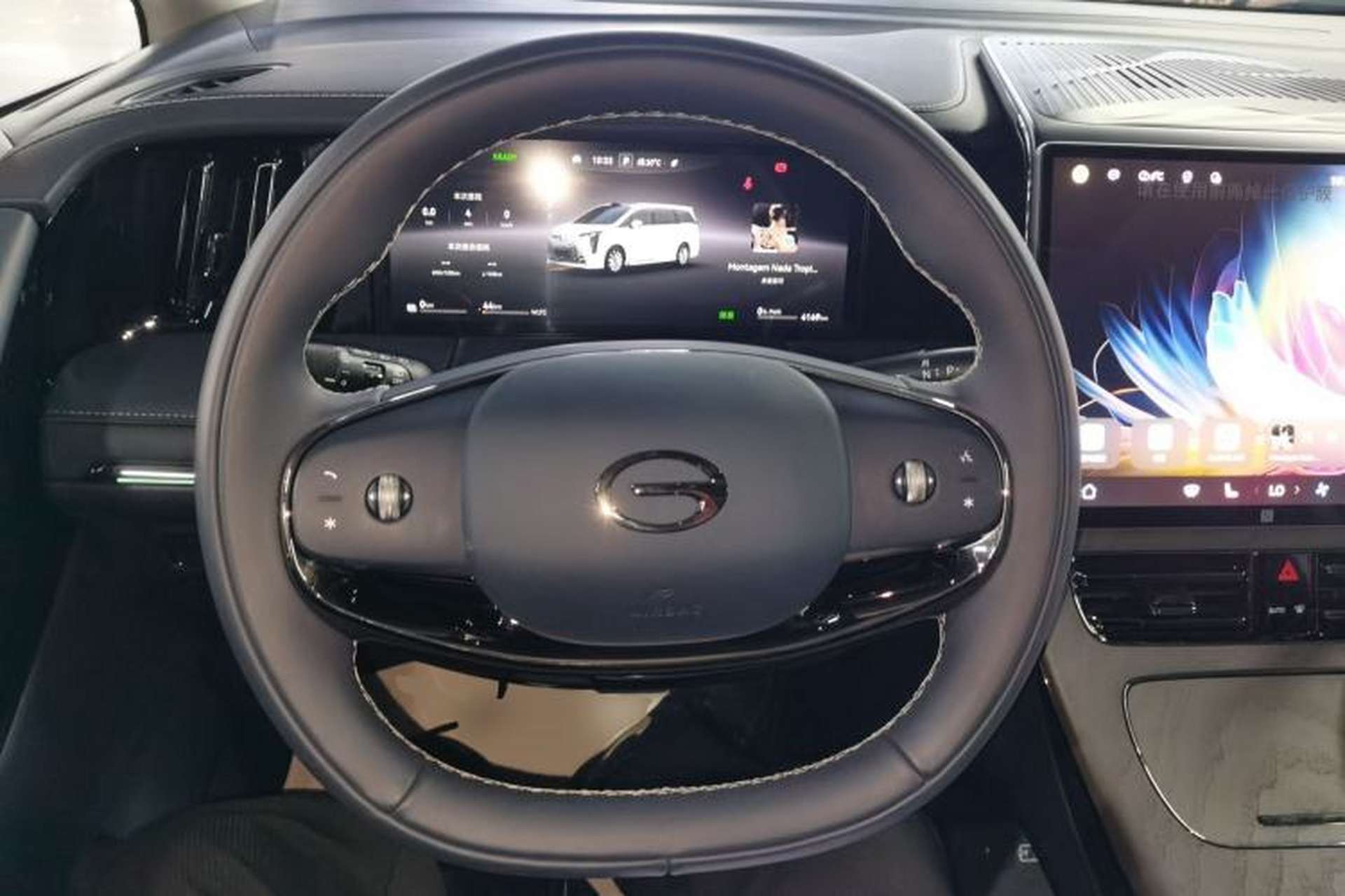 Used GAC Trumpchi Xiangwang M8 2025 Kunkun Series Ultra First-Class Cabin Steering Wheel