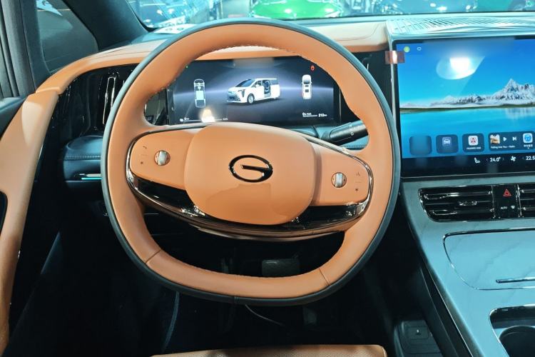 Used GAC Trumpchi Xiangwang M8 2025 Kunkun Series Ultra First-Class Cabin Steering Wheel