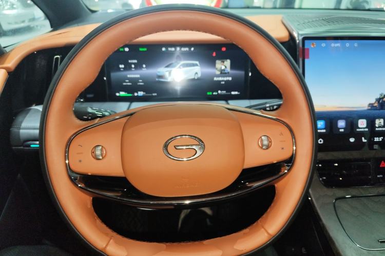 Used GAC Trumpchi Xiangwang M8 2025 Kunkun Series Ultra First-Class Cabin Steering Wheel