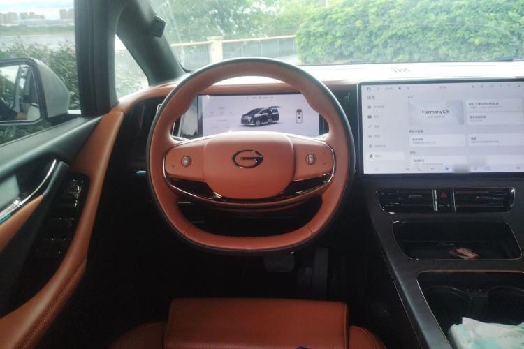 Used GAC Trumpchi Xiangwang M8 2025 Kunkun Series Ultra First-Class Cabin Steering Wheel