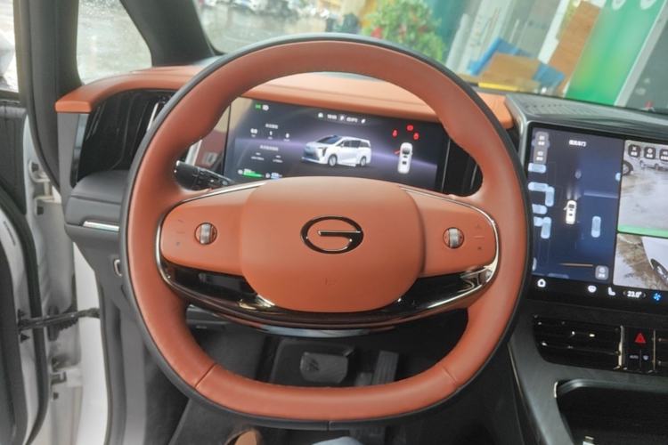 Used GAC Trumpchi Xiangwang M8 2025 Kunkun Series Ultra First-Class Cabin Steering Wheel