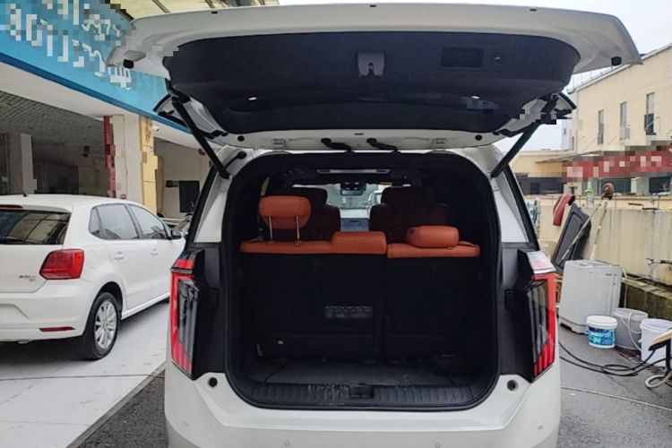 Used GAC Trumpchi Xiangwang M8 2025 Kunkun Series Ultra First-Class Cabin Trunk