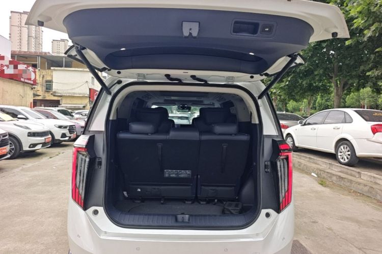 Used GAC Trumpchi Xiangwang M8 2025 Kunkun Series Ultra First-Class Cabin Trunk