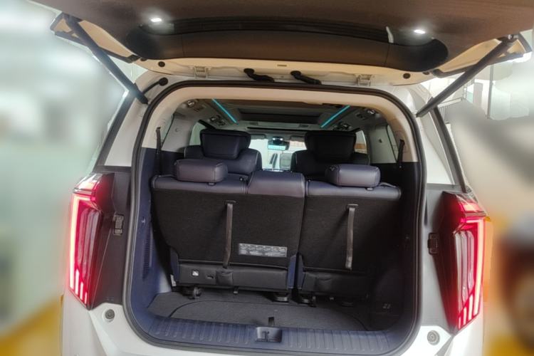 Used GAC Trumpchi Xiangwang M8 2025 Kunkun Series Ultra First-Class Cabin Trunk
