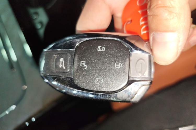 Used GAC Trumpchi Xiangwang M8 2025 Kunkun Series Ultra First-Class Cabin Vehicle Key