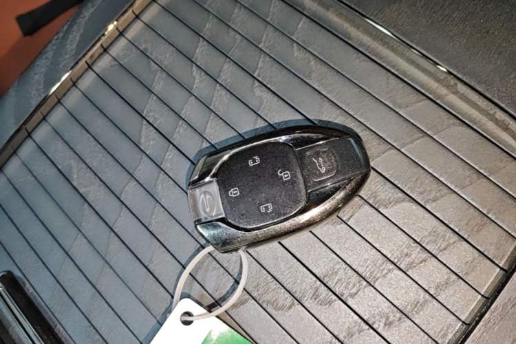 Used GAC Trumpchi Xiangwang M8 2025 Kunkun Series Ultra First-Class Cabin Vehicle Key