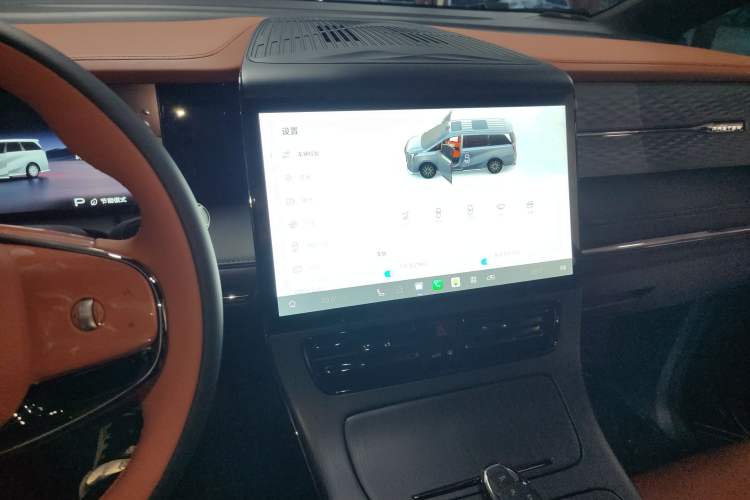 Used GAC Trumpchi Xiangwang M8 2026 Model Zongshi LiDAR Edition Audio And AC Panel