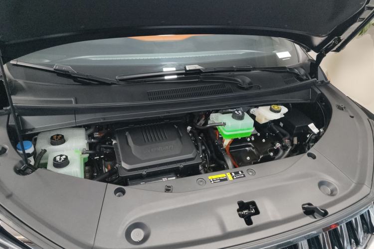Used GAC Trumpchi Xiangwang M8 2026 Model Zongshi LiDAR Edition Engine Bay