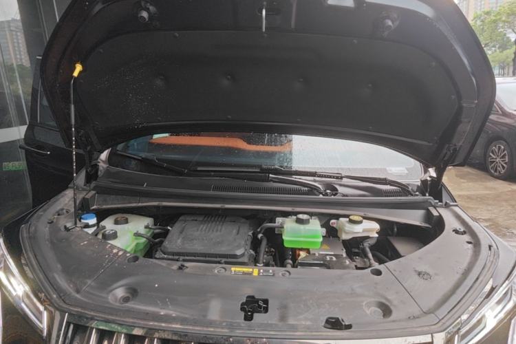 Used GAC Trumpchi Xiangwang M8 2026 Model Zongshi LiDAR Edition Engine Bay