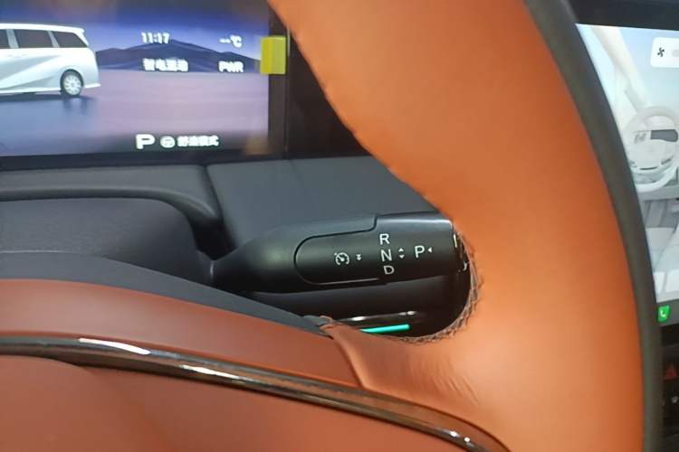 Used GAC Trumpchi Xiangwang M8 2026 Model Zongshi LiDAR Edition Gear Lever