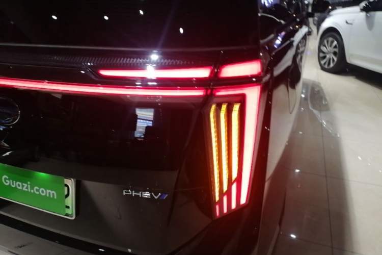 Used GAC Trumpchi Xiangwang M8 2026 Model Zongshi LiDAR Edition Right Rear Taillight