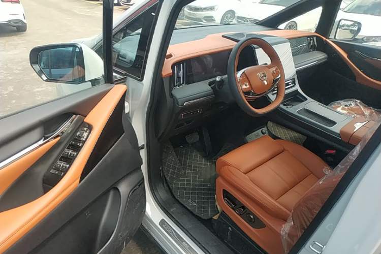 Used GAC Trumpchi Xiangwang M8 2026 Model Zongshi LiDAR Edition Driver Seat