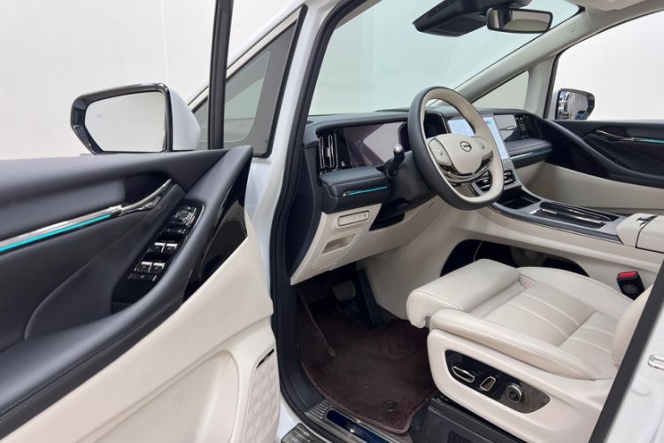 Used GAC Trumpchi Xiangwang M8 2026 Model Zongshi LiDAR Edition Left Front Seat