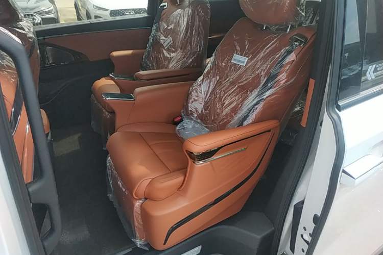 Used GAC Trumpchi Xiangwang M8 2026 Model Zongshi LiDAR Edition Left Rear Seat