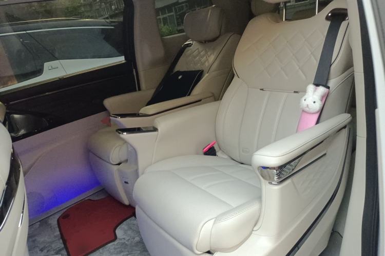 Used GAC Trumpchi Xiangwang M8 2026 Model Zongshi LiDAR Edition Left Rear Seat