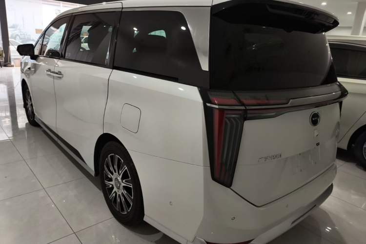 Used GAC Trumpchi Xiangwang M8 2026 Model Zongshi LiDAR Edition Rear Left 45 Deg