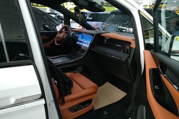 Used GAC Trumpchi Xiangwang M8 2026 Model Zongshi LiDAR Edition Right Front Seat