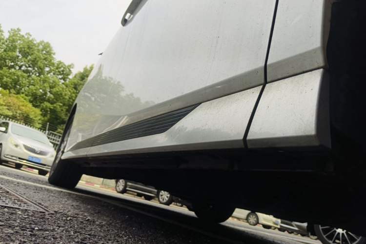 Used GAC Trumpchi Xiangwang M8 2026 Model Zongshi LiDAR Edition Right Side Sill