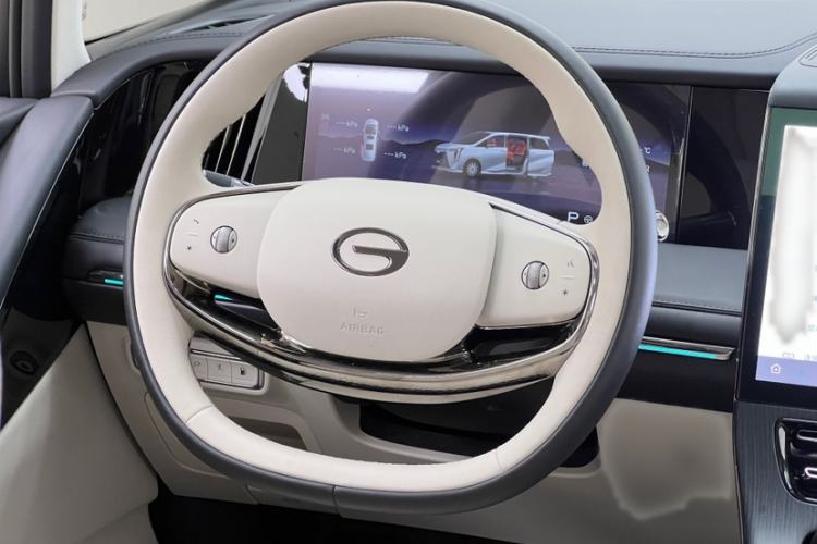 Used GAC Trumpchi Xiangwang M8 2026 Model Zongshi LiDAR Edition Steering Wheel