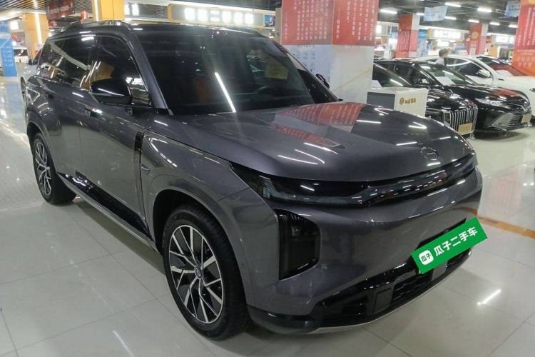 Used GAC Trumpchi Xiangwang S7 2025 205 km Max LiDAR Version Front Right 45 Deg