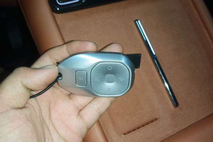 Used GAC Trumpchi Xiangwang S7 2025 205 km Max LiDAR Version Vehicle Key